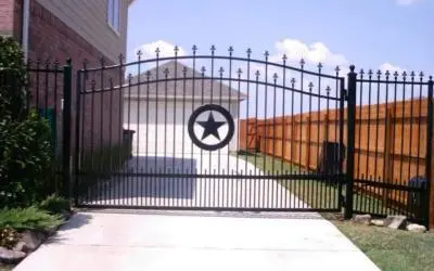 Streamlining Access and Enhancing Security: The Advantages of Automatic Gates in Texas